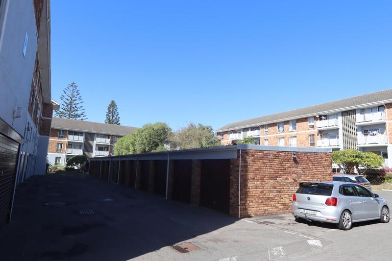 2 Bedroom Property for Sale in Claremont Western Cape